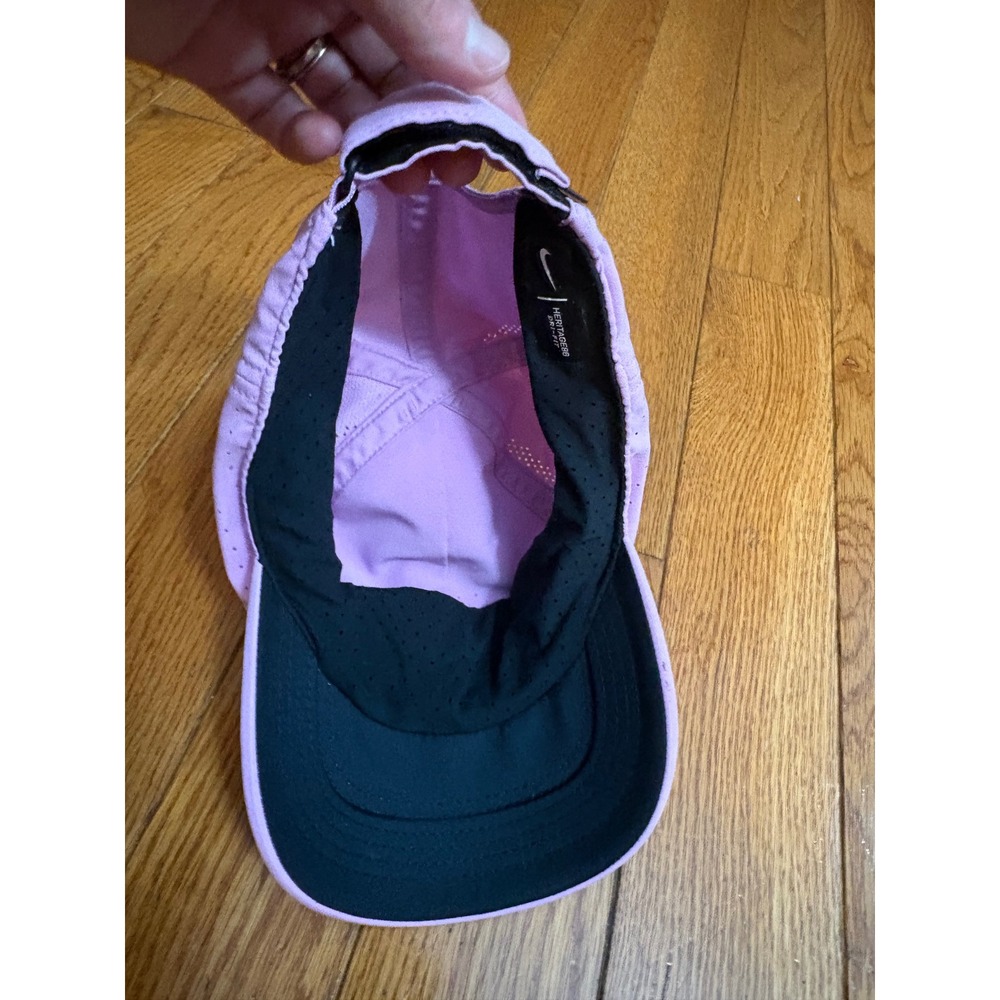 Nike Heritage86 Dri-FIT Adjustable Hat Light Purple Perforated Running Cap - Picture 2 of 5